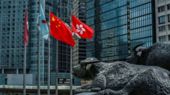 Китайский фондовый рынок переживает резкое падение после длительного роста