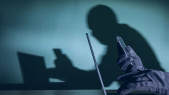 Глобальные тренды в борьбе с финансовыми аферами: как государства защищают инвесторов