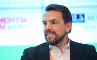 Отток средств из фондов денежного рынка: причины и последствия для инвесторов и фондового рынка