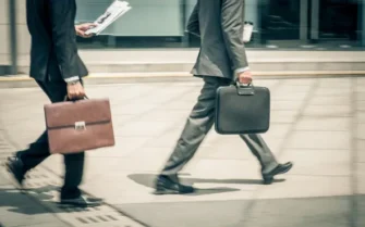 На Московской бирже растёт активность инвесторов из дружественных стран: что это значит для России