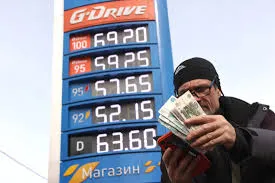 Цены на бензин в России достигли максимума с прошлого года — что происходит на рынке нефтепродуктов?