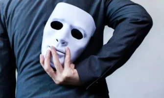 Как мошенники используют псевдо-юристов для выманивания дополнительных средств скрин