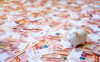 Приток инвестиций в российские облигационные фонды растет: физические лица активно вкладывают деньги